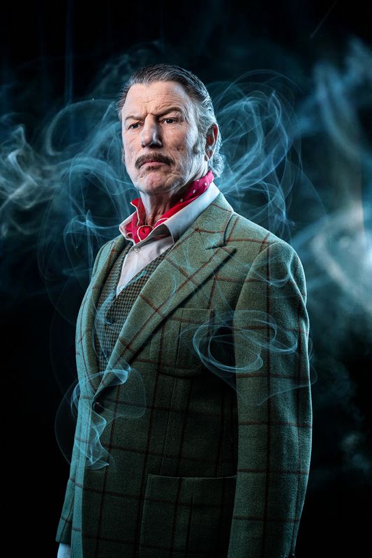 Finn Poncin is o.a. Mrs Hudson