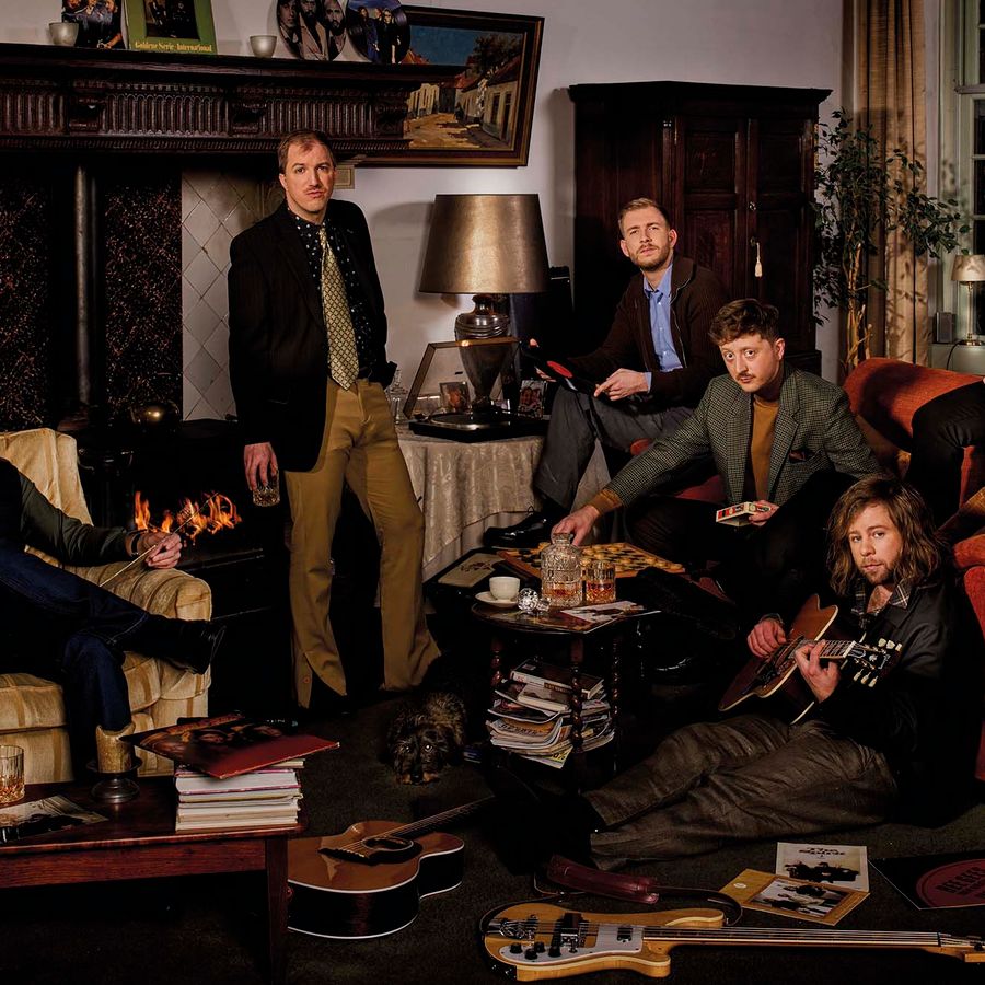 Bee Gees by Maincourse